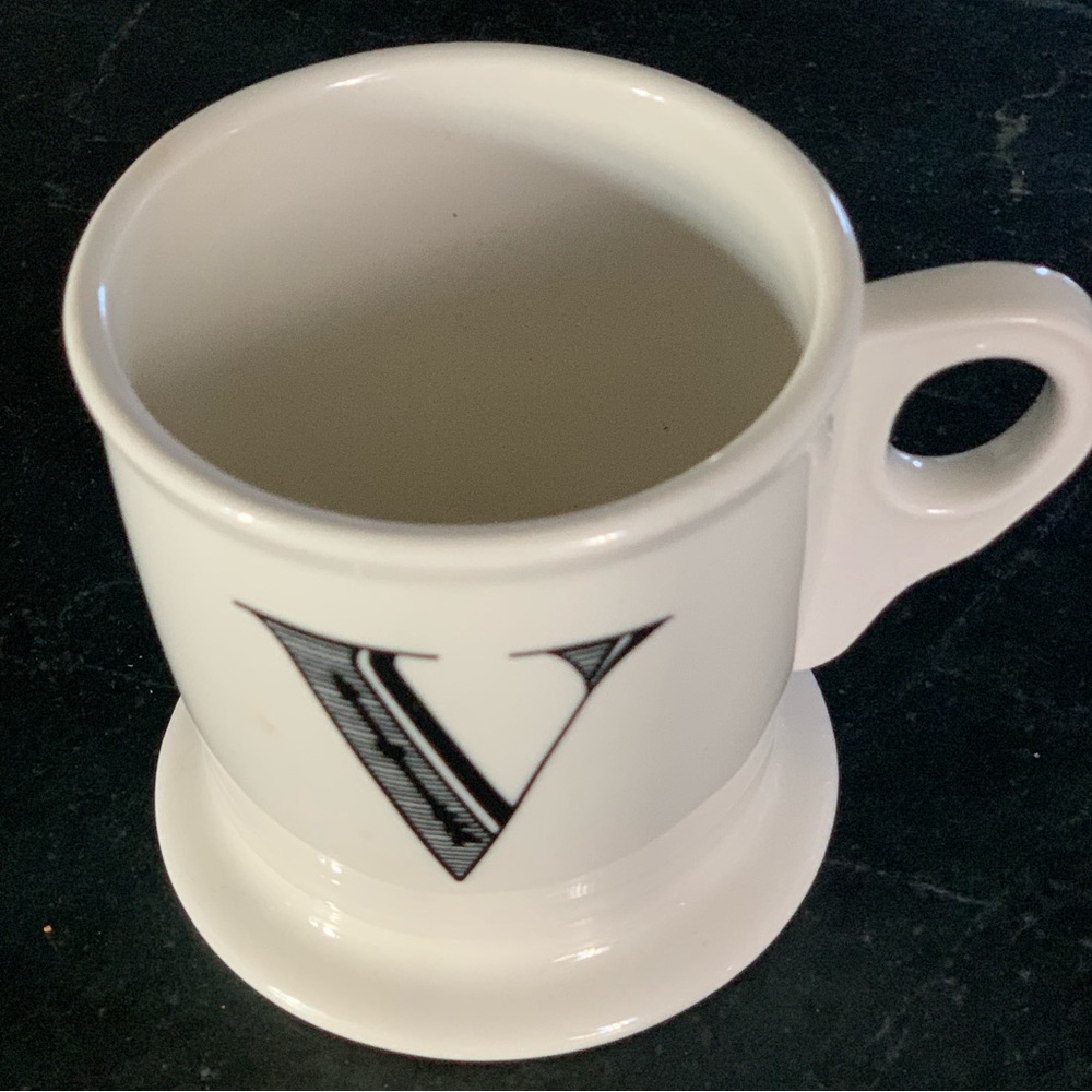 ANTHROPOLOGIE | Letter V Initial Mug | Black & White